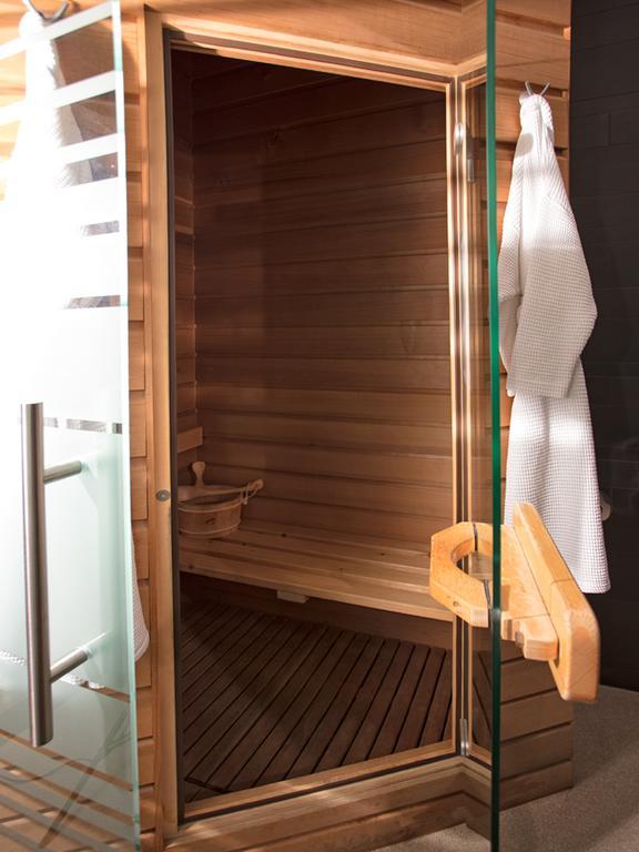 فندق فيست تيرشخيلينجفي  Wellness Caracol المظهر الخارجي الصورة