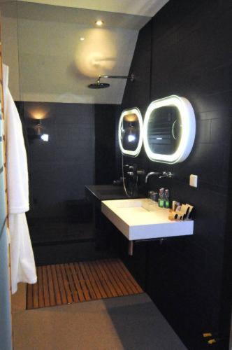 فندق فيست تيرشخيلينجفي  Wellness Caracol المظهر الخارجي الصورة